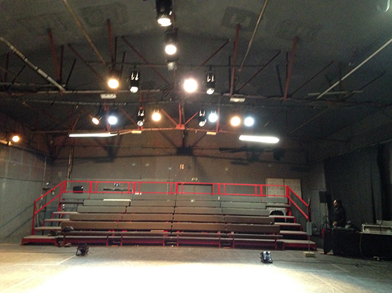 Gradins grande salle